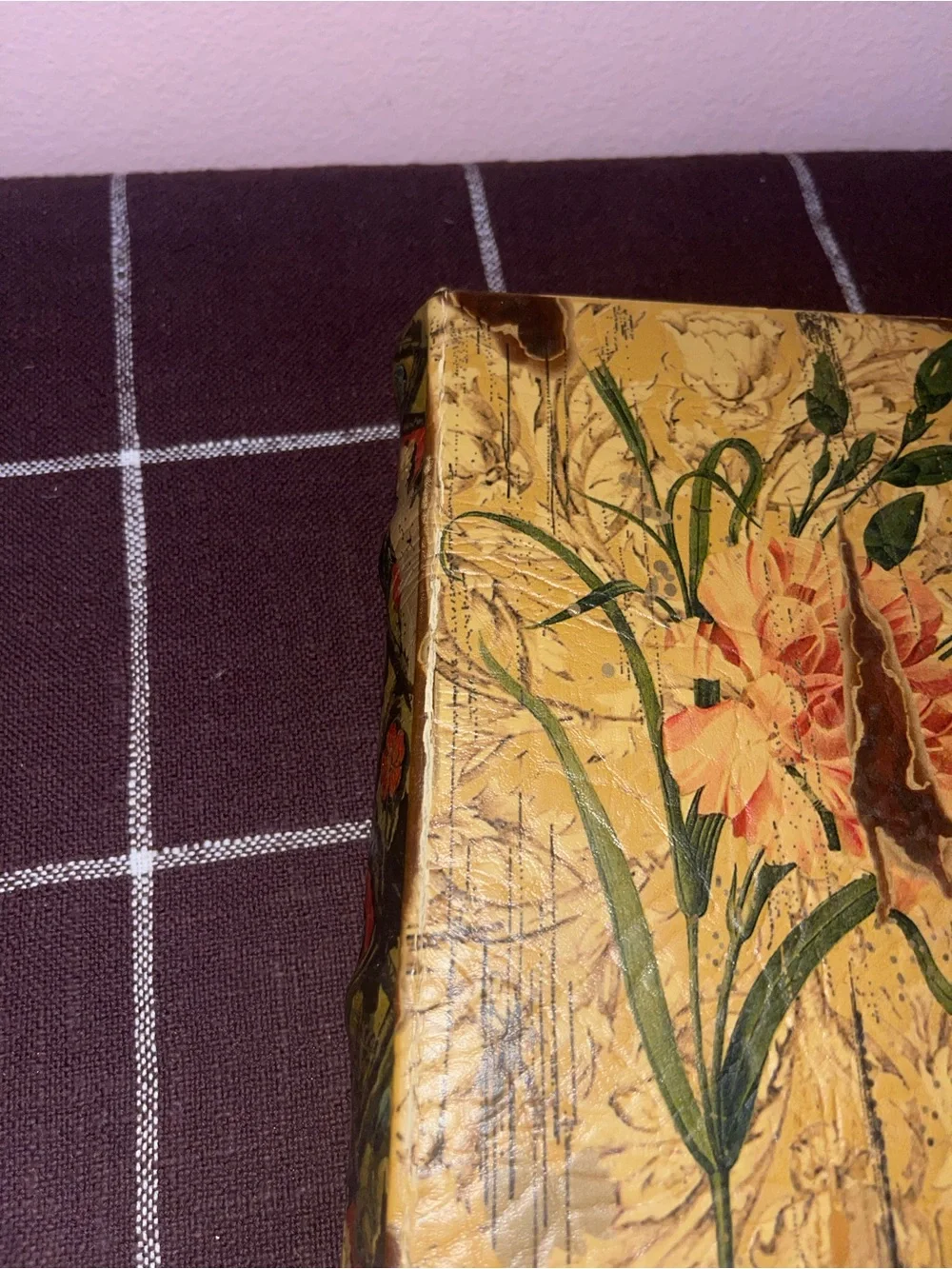 Vintage Faux Leather Floral Book Box Hidden Storage Red Velvet Lined